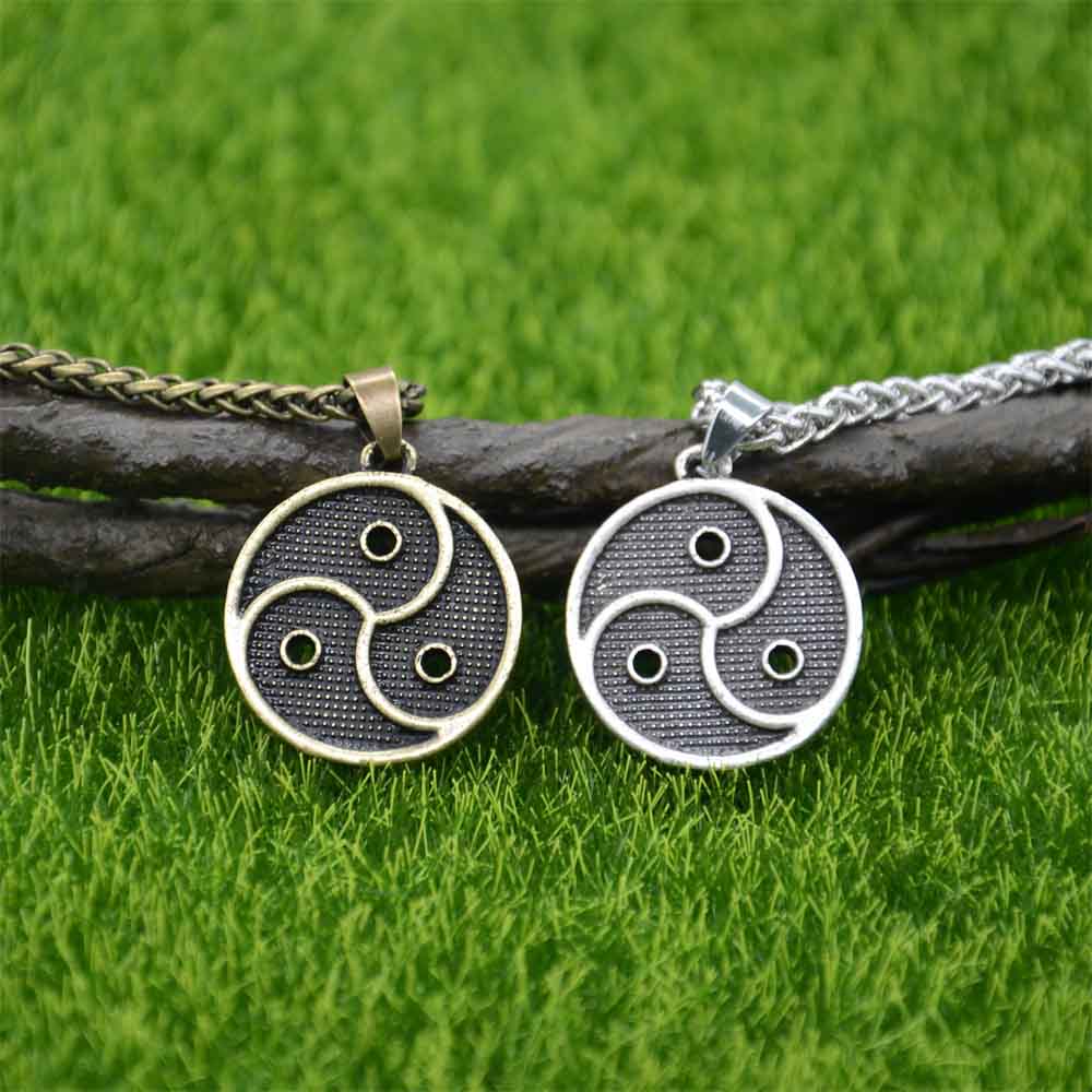 Bdsm Logo Quốc Huy Charm Mặt D - đánh giá và giá Ethnic Fashion Logo